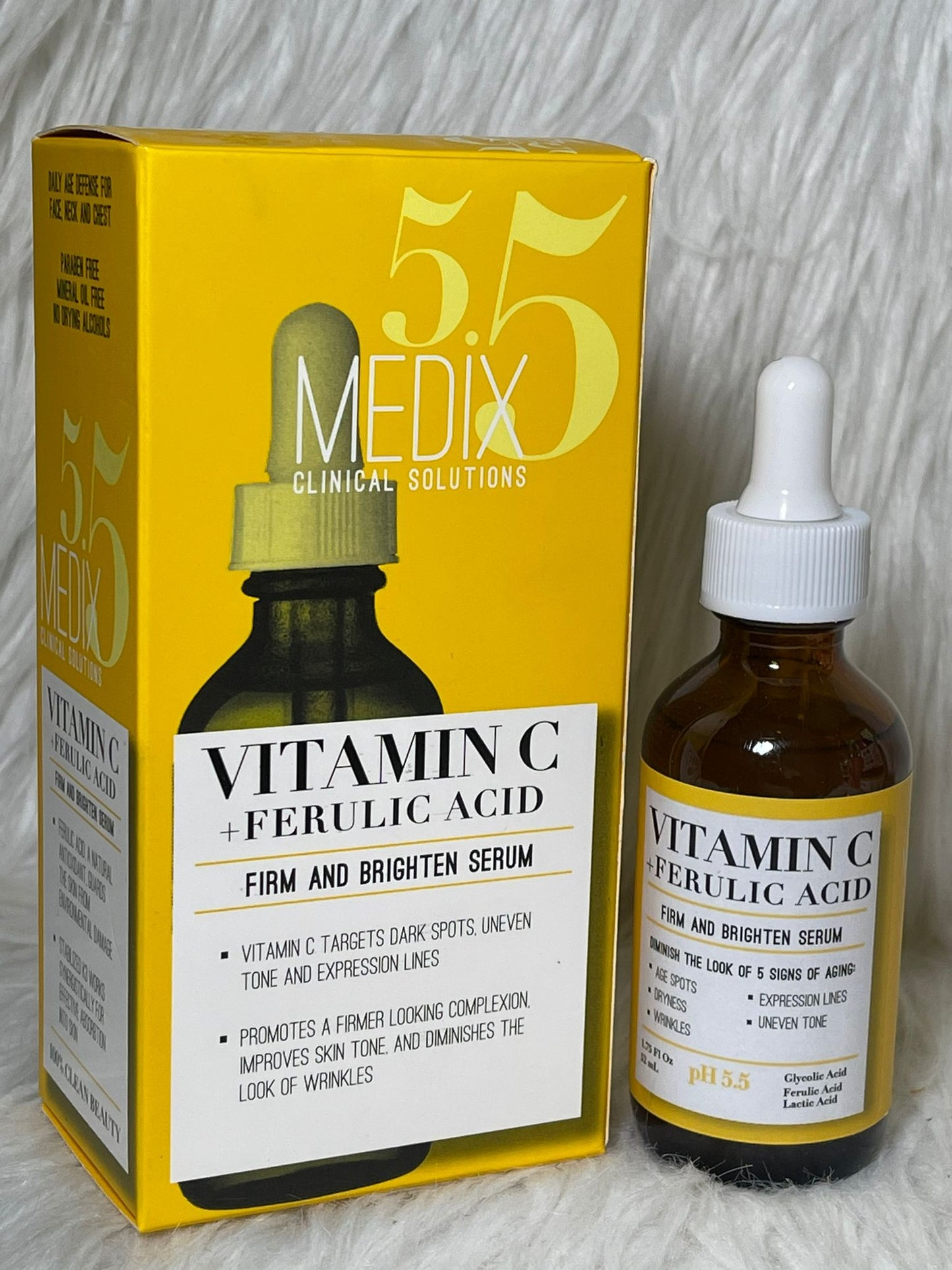 Medix 5.5 Sérum à la vitamine C ultra éclaircissant anti imperfection avec acide glycolique, acide férulique et acide lactique. Sérum visage pour taches sombres, rides, décoloration de la peau et peau sèche. 52 ml