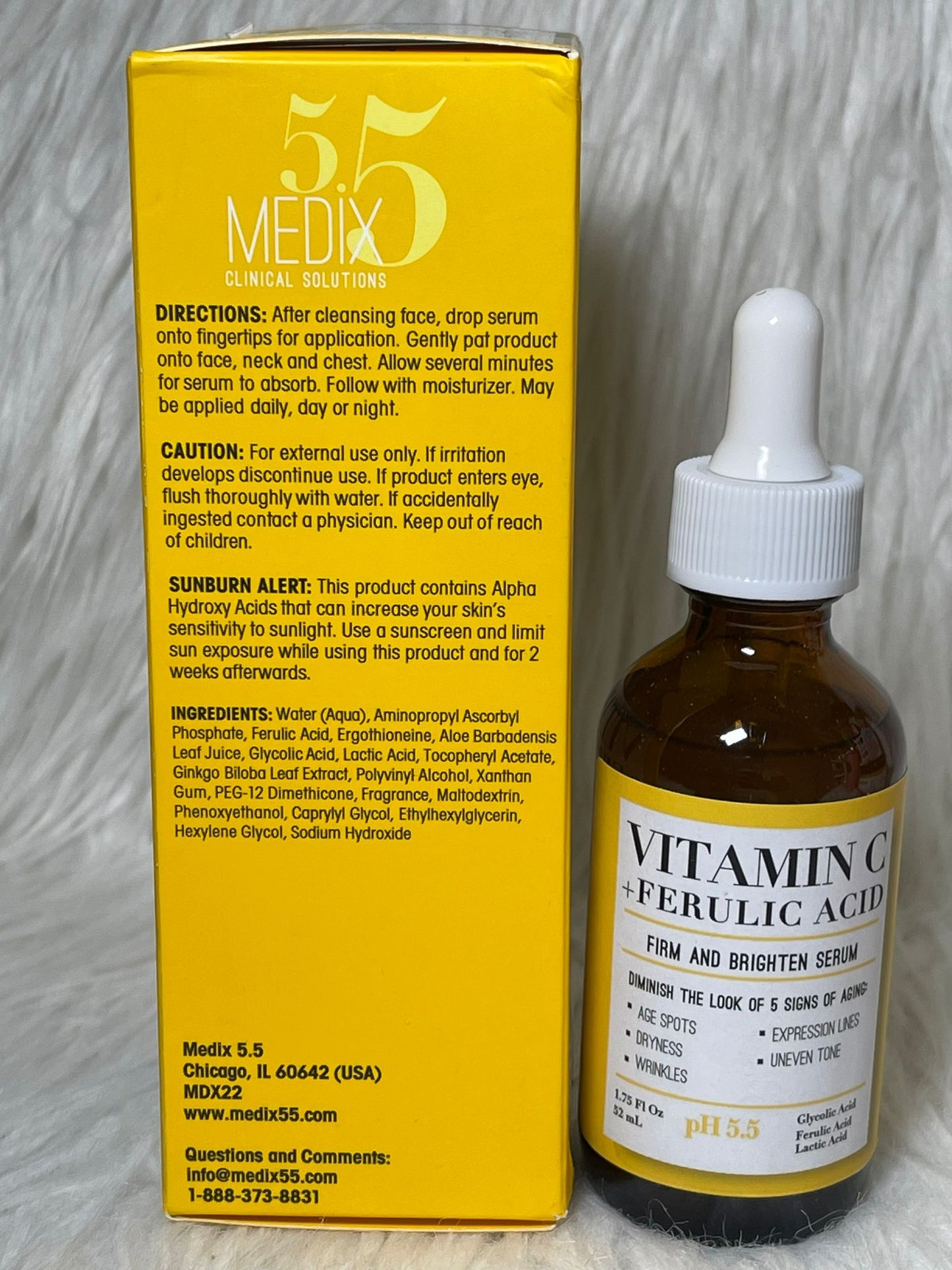 Medix 5.5 Sérum à la vitamine C ultra éclaircissant anti imperfection avec acide glycolique, acide férulique et acide lactique. Sérum visage pour taches sombres, rides, décoloration de la peau et peau sèche. 52 ml