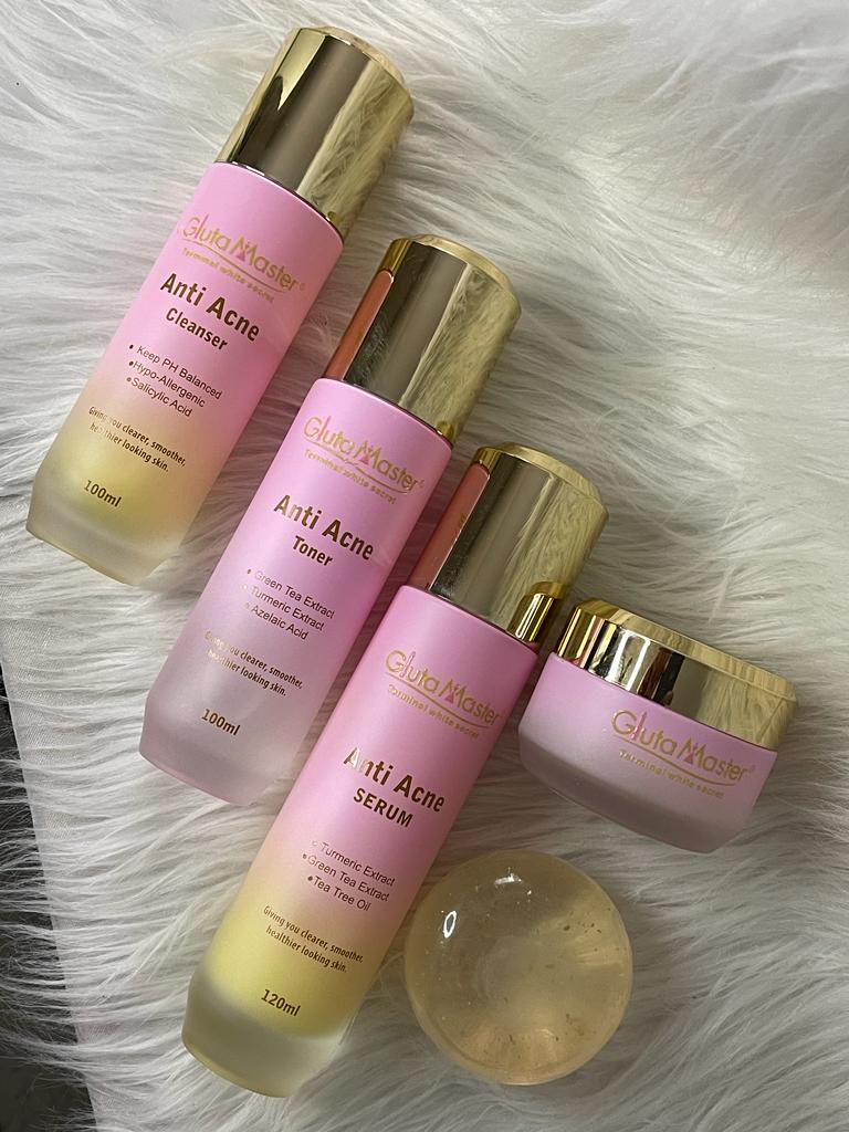 Gamme traitement des acnés tâche et cicatrice anti imperfection visage sublime et lisse