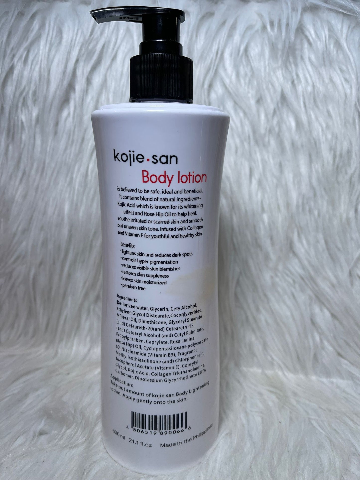 Body lotion kojic san ultra éclaircissante hydratante nourrissante anti imperfection zéro tache traitement des vergeture 600ml