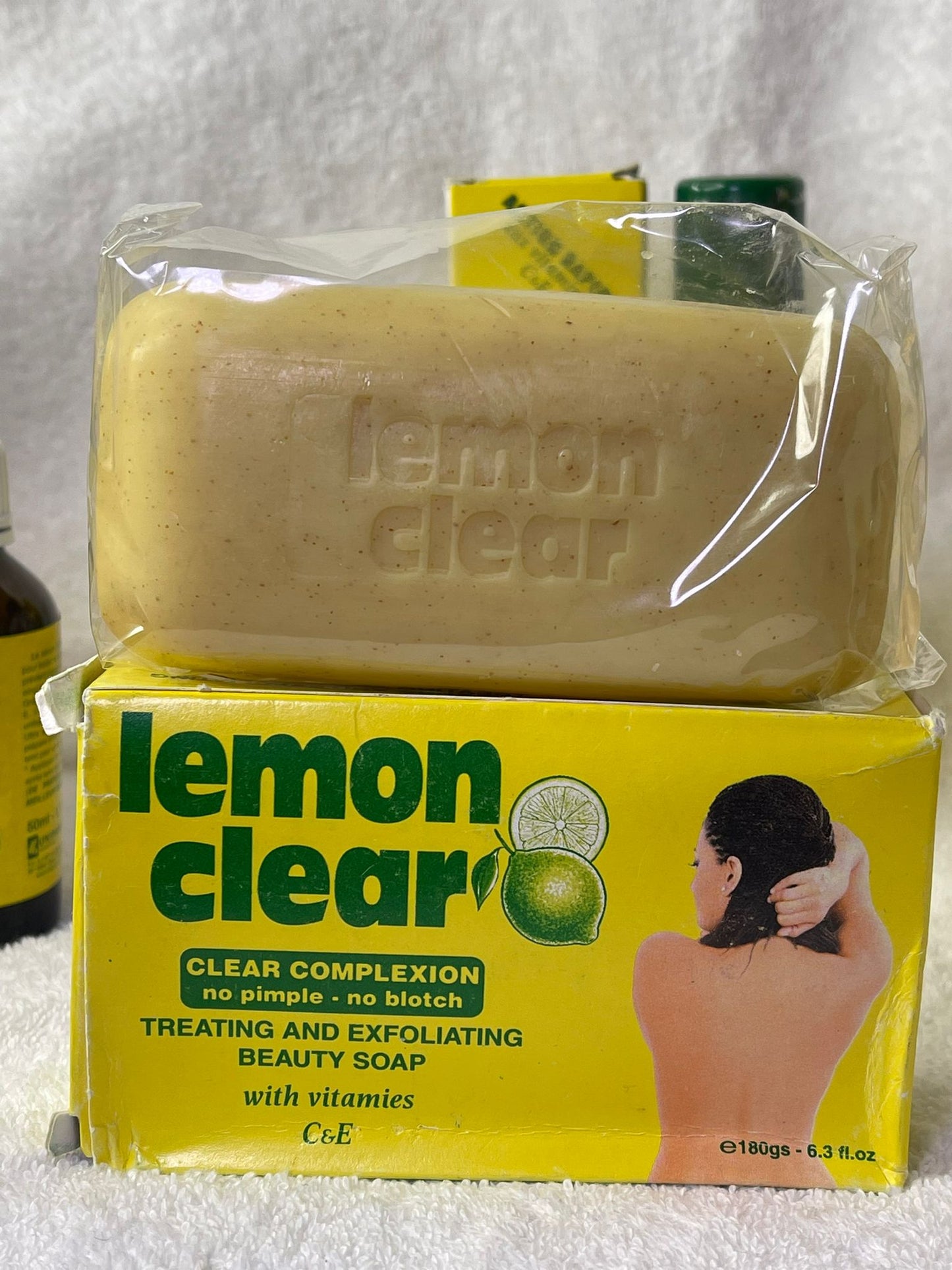 Lemon clear  lote de soins corps et visage anti imperfection